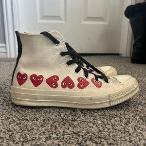 Comme des Garçons play x converse heart shoes